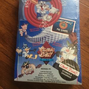 Looney Tunes Collectable Cards . Never opened.